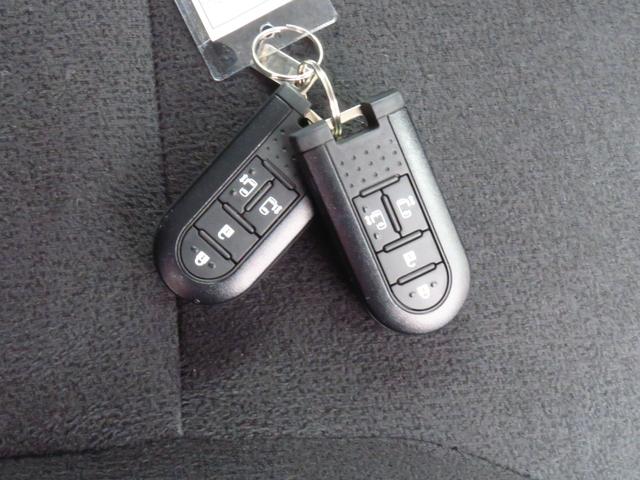 ムーヴキャンバスＧブラックアクセントＶＳ　ＳＡIII　　　　　１年間無料保証純正７型ナビ　パノラマカメラ　キーフリー　ＵＳＢ接続　ＢＬＵＥＴＯＯＴＨ　両側オートスライドドア　ＬＥＤヘッドライト　運転席シートヒーター　地デジ　前後ドラレコ　電動格納ミラー　アイドリングストップ（三重県）の中古車