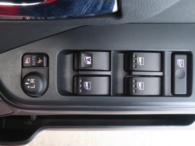 ウェイクGターボVS SAIII オートエアコン 1年間無料保証純正7型ナビ パノラマカメラ キーフリー(エンジンスタート付) 電動格納ミラー 両側パワースライドドア Bluetooth対応 USB接続 DVD再生 パワーウィンドウ LEDヘッドライト(三重県)の中古車