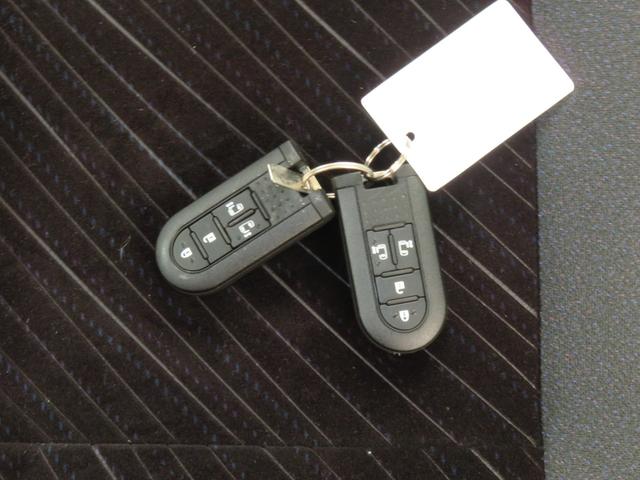タントX SAIII 運転席シートヒーター 1年間無料保証純正8型ナビ バックカメラ キーフリー BT接続 衝突軽減ブレーキ 1オーナー USB接続 両側パワースライドドア 地デジ 整備記録簿 DVD再生 パワーウィンドウ 100V電源 衝突回避支援ブレーキ(三重県)の中古車
