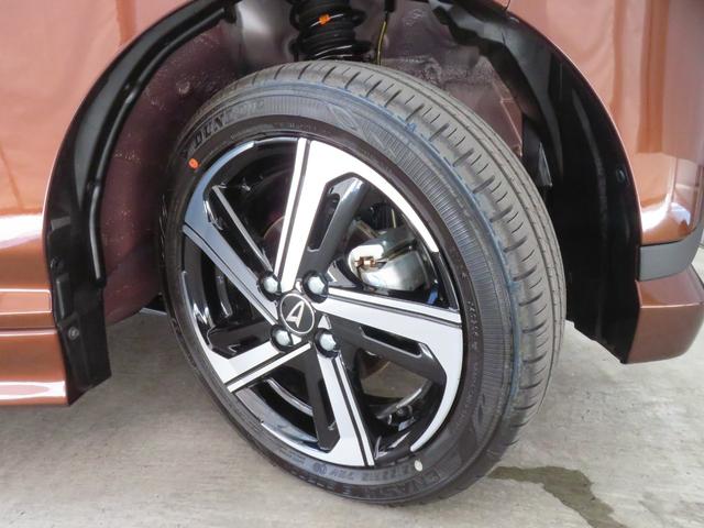 ムーヴＲＳ　届出済未使用車　両側パワースライドドア　１年間無料保証電動パーキングブレーキ　コーナーセンサー　ワンオーナー　ブルートゥース　純正９型ディスプレイオーディオ　キーフリー　パノラマカメラ　ＨＤＭＩ接続　オートエアコン　衝突回避支援ブレーキ　ワイヤレス充電（三重県）の中古車