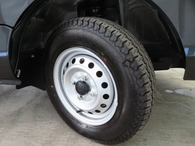 ハイゼットトラックＥＸＴ　　　　２ＷＤ　ＣＶＴ　届出済未使用車　１年間無料保証アイドリングストップ　コーナーセンサー　ゲートチェーン　レベリング　荷台作業照明　マニュアルエアコン　パワーウィンドウ　キーフリー　オートライト　ＡＢＳ　ワンオーナー　車線逸脱警報　電動格納式ミラー（三重県）の中古車