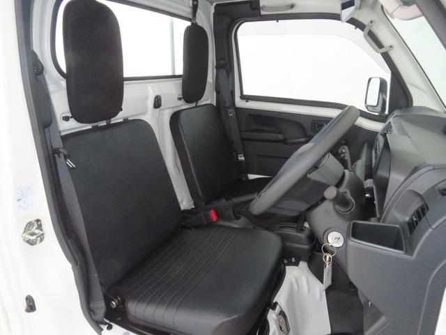 ハイゼットトラックスタンダード　２ＷＤ　ＣＶＴ　届出済未使用車　１年間無料保証荷台作業照明　ゲートチェーン　レベリング　ゲートプロテクター　あゆみ板掛け　コーナーセンサー　マニュアルエアコン　純正フロアマット　記録簿　パワステ　ワンオーナー　オートライト　ＡＭ／ＦＭラジオ（三重県）の中古車