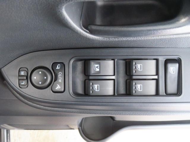 タントＸリミテッド　　運転席・助手席シートヒーター　１年間無料保証電動パーキングブレーキ　コーナーセンサー　プッシュスタート　ＬＥＤヘッドライト　両側パワースライドドア　電動格納ミラー　Ｂカメラ　キーフリー　オートエアコン　衝突回避支援ブレーキ　ペダル踏み間違い抑制（三重県）の中古車