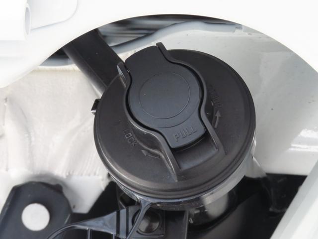 ハイゼットトラックスタンダード　　　４ＷＤ　ＣＶＴ　レベリング　１年間無料保証コーナーセンサー　アイドリングストップ　マニュアルエアコン　衝突回避支援ブレーキ　ペダル踏み間違い抑制　ＡＭ／ＦＭラジオ　安全ボディ　点検記録簿　車線逸脱警報　ＡＢＳ（三重県）の中古車