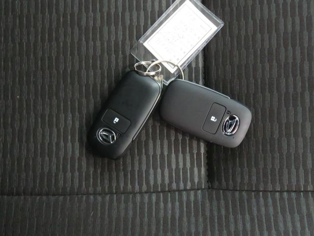 ハイゼットカーゴクルーズ　　　　２ＷＤ　ＣＶＴ　バックカメラ　１年間無料保証コーナーセンサー　アイドリングストップ　地デジ　電格ミラー　両側スライドドア　記録簿　キーフリー　純正９型ディスプレイオーディオ　マニュアルエアコン　パワーウィンドウ　レベリング　Ｂｌｕｅｔｏｏｔｈ（三重県）の中古車