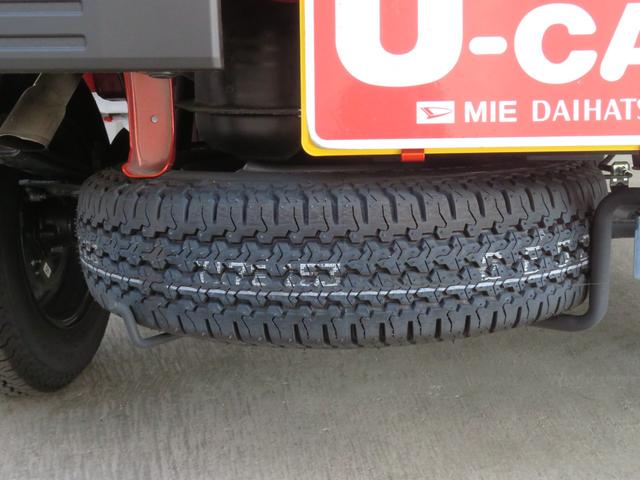 ハイゼットトラックジャンボエクストラ　　　　　　４ＷＤ　ＣＶＴ　１年間無料保証荷台作業照明　ゲートチェーン　キーフリー　デフロック　マニュアルエアコン　荷台ゴムマット　１オーナー　電動格納ミラー　パワーウィンドウ　コーナーセンサー　純正フロアマット　Ａライト　ＬＥＤヘットライト（三重県）の中古車