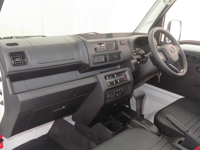 ハイゼットトラックスタンダード 農用スペシャル 4WD CVT 1年間無料保証コーナーセンサー アイドリングストップ 整備記録簿 デフロック 荷台作業照明 あゆみ板掛け マニュアルエアコン レベリング オートライト ワンオーナー車 衝突安全ボディ 車線逸脱警報 パワステ(三重県)の中古車