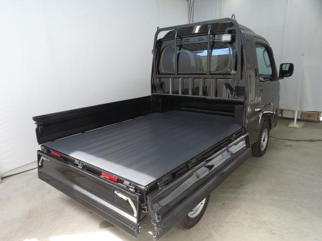 ハイゼットトラックジャンボエクストラ　　　　　　４ＷＤ　ＣＶＴ　１年間無料保証デフロック　キーフリー　コーナーセンサー　展示試乗車　ゲートチェーン　あゆみ板掛け　荷台ゴムマット　マニュアルエアコン　パワーウィンドウ　記録簿　電動格納ミラー　ワンオ−ナ−　ＬＥＤヘッドライト（三重県）の中古車