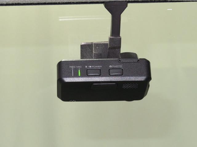 トールカスタムＧ　ターボ　ＳＡII　オートエアコン　１年間無料保証純正７型ナビ　バックカメラ　キーフリー　Ｂｌｕｅｔｏｏｔｈ　電動格納ミラー　両側パワースライドドア　ＥＴＣ　ＬＥＤヘッドランプ　フルセグＴＶ　ワンオーナー　前方用ドラレコ　ＵＳＢ接続　パワーウィンドウ（三重県）の中古車