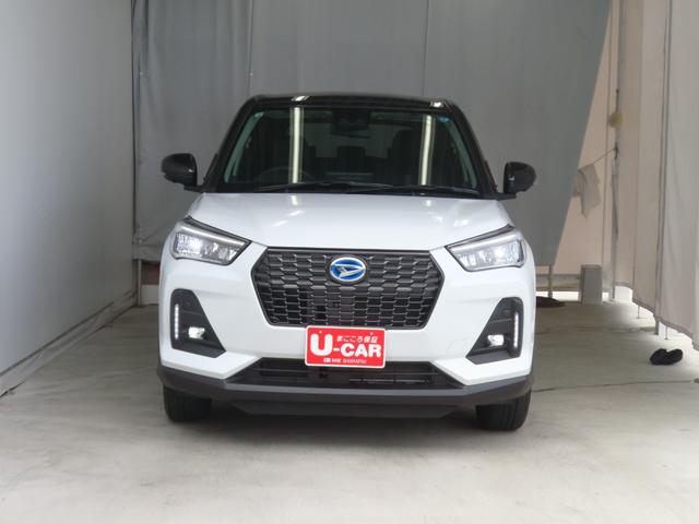 ロッキー 中古車 プレミアムＧ　ＨＥＶ　　　　　パノラマカメラ　１年間無料保証運転席・助手席シートヒーター　キーフリー　純正９型ディスプレイオーディオ　電動パーキングブレーキ　コーナーセンサー　ブルートゥース　ワンオーナー　フルセグＴＶ　ＬＥＤヘッドランプ　電動格納式ドアミラー