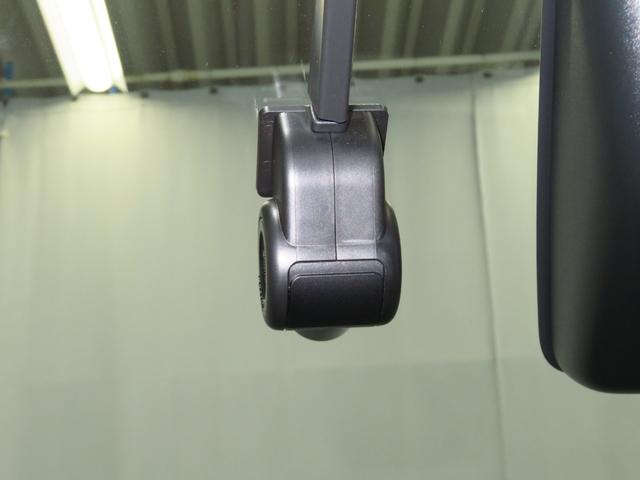 ロッキープレミアムＧ　ＨＥＶ　電動格納ミラー　ＥＴＣ　１年間無料保証純正９型ナビ　パノラマカメラ　キーフリー　前後ドラレコ　運転席・助手席シートヒーター　電動パーキングブレーキ　Ｂｌｕｅｔｏｏｔｈ　地デジ　コーナーセンサー　ＵＳＢ接続　ワンオーナー　１００Ｖ電源（三重県）の中古車