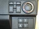 セキュリティ　Ｂモニター　試乗車　プッシュスタート　電格ミラー　ＬＥＤヘッドライト　運転席・助手席シートヒーター　車線逸脱警告　コーナーセンサ　電動パーキングブレーキ　オートエアコン　パワーウィンドウ（三重県）の中古車