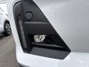 ブルートゥースオーディオ　Ｂモニ　Ｄレコ　元試乗車　電動格納式ドアミラー　　車線逸脱警報装置　地デジ　ＵＳＢポート　衝突安全ボディ　ＬＥＤヘッド　Ｓヒーター　コーナーセンサー　電動パーキングブレーキ（三重県）の中古車