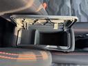電動格納式ドアミラー　盗難防止システム　Ｂｌｕｅｔｏｏｔｈ　前席シートヒーター　地デジ　１オーナー　電動パーキングブレーキ　コーナーセンサー　ＵＳＢ接続　オートエアコン　キーフリー　パワーウィンドウ（三重県）の中古車