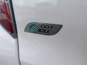 左右エアバック　ＢＬＵＥＴＯＯＴＨ　運転席エアバック　ＤＶＤ再生可　衝突安全ボディ　ＡＢＳ　フルセグＴＶ　電動格納式ミラー　キーレスエントリー　純正フロアマット　パワーウィンドウ　アイドリングストップ（三重県）の中古車