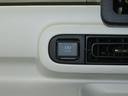 電動パーキングブレーキ　コーナーセンサー　元ディーラー代車　ワンオーナー　キーフリー　ＬＥＤヘッドライト　両側パワースライドドア　バックカメラ　オートエアコン　パワーウィンドウ　電動格納ミラー（三重県）の中古車