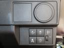 コーナーセンサー　アイドリングストップ　パワーウィンドウ　電動格納ドアミラー　キーレス　ベンチシート　バックカメラ　オートライト　ＬＥＤヘッドランプ　衝突安全ボディ　ＡＢＳ　純正フロアマット（三重県）の中古車