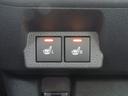 電動パーキングブレーキ　コーナーセンサー　電動格納ミラー　元試乗車　ＬＥＤヘットライト　Ｐスタート　バックカメラ　オートエアコン　パワーウィンドウ　キーフリー　運転席・助手席シートヒーター（三重県）の中古車