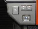 純正７型ナビ　バックカメラ　キーフリー　電動パーキングブレーキ　コーナーセンサー　車線逸脱警報装置　ＵＳＢ接続　ＬＥＤヘッドライト　Ｓヒーター　電動格納ミラー　地デジ　ＤＶＤ再生（三重県）の中古車