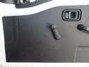 コーナーセンサー　アイドリングストップ　記録簿　パワステ　衝突安全ボディ　ワンオーナー　オートライト　マニュアルエアコン　あゆみ板掛け　ＡＭ／ＦＭラジオ　衝突回避支援ブレーキ　ペダル踏み間違い抑制（三重県）の中古車
