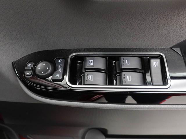 タントカスタムＲＳ　雹害車両　メモリーナビ　バックカメラメモリーナビ　バックカメラ　キーフリー　両側パワースライドドア　リヤサンシャエード　リヤプライバシーガラス　コーナーセンサー　オートライト　ＬＥＤヘッドライト　１５インチアルミホイール（愛知県）の中古車
