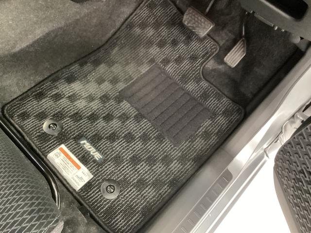 ムーヴカスタム　Ｘ　ハイパーＳＡII衝突被害軽減ブレーキ　横滑り防止装置　オートハイビーム　アイドリングストップ　ステアリングスイッチ　オートライト　キーフリーシステム　オートエアコン（岐阜県）の中古車