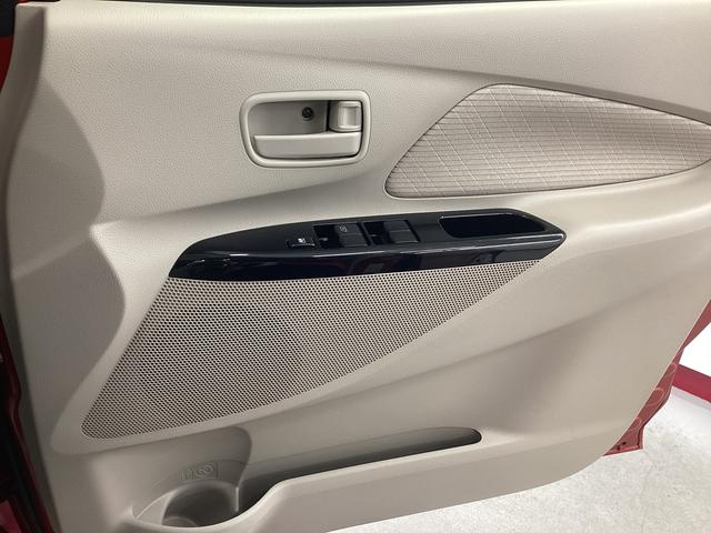 デイズX衝突被害軽減ブレーキ 横滑り防止装置 アイドリングストップ ステアリングスイッチ キーフリーシステム オートエアコン 社外ナビ パノラマカメラ マット(岐阜県)の中古車