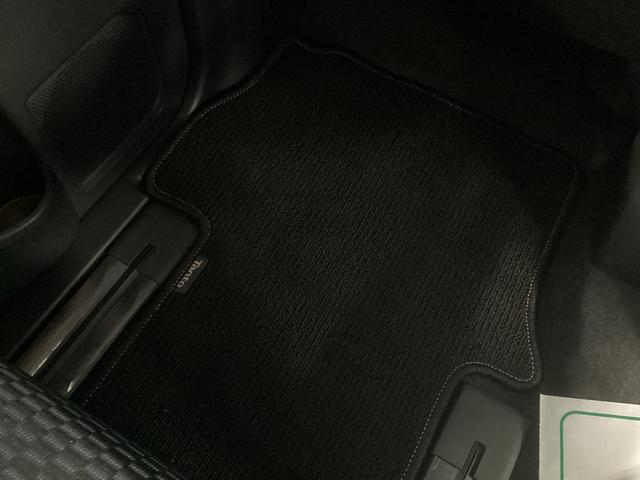 タントカスタムRS衝突被害軽減ブレーキ 横滑り防止装置 オートハイビーム アイドリングストップ ステアリングスイッチ オートライト キーフリー オートエアコン ディスプレイオーディオ バックカメラ ETC マット(岐阜県)の中古車