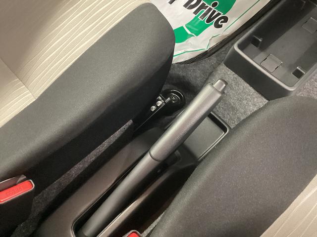 ミライースＸ　ＳＡIII衝突被害軽減ブレーキ　横滑り防止装置　４ＷＤ　オートハイビーム　アイドリングストップ　オートライト　キーレス　マニュアルエアコン　ナビ　ドラレコ　バックカメラ　ＥＴＣ　マット（岐阜県）の中古車