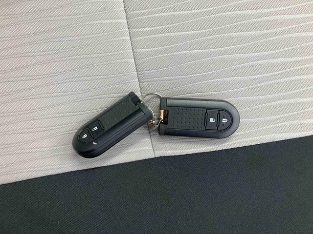 ミライースG SAIII衝突被害軽減ブレーキ 横滑り防止装置 オートマチックハイビーム アイドリングストップ キーフリーシステム オートエアコン 純正アルミホイール ナビ バックカメラ マット 純正アルミホイール CVT(岐阜県)の中古車