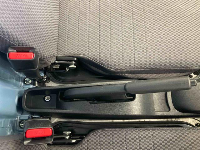ハイゼットトラックエクストラＳＡIIIｔ衝突被害軽減ブレーキ　横滑り防止装置　キーレス　エアコン　エアバッグ　パワーウィンドウ　バイザー　マット　ナビ　ドライブレコーダー　パートタイム４ＷＤ　ＡＴ　スペアタイヤ　ＬＥＤ　フロントメッキ（岐阜県）の中古車