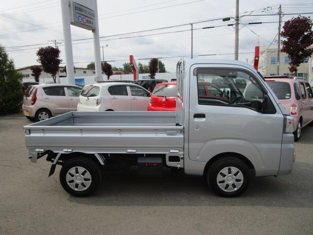 ハイゼットトラックスタンダード　農用スペシャルパートタイム４ＷＤ　５速マニュアル　荷台ゴムマット　荷台作業灯（北海道）の中古車