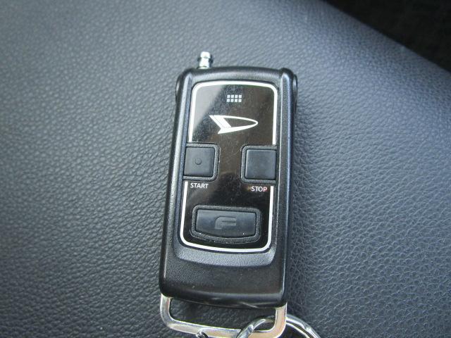 タントカスタムＲＳ　トップエディションＶＳ　ＳＡIII４ＷＤ　ターボ　スマートアシスト　両側パワースライドドア　ＬＥＤヘッドライト　ダイハツ純正ナビ　リモコンエンジンスターター　ＥＴＣ車載器　運転席シートヒーター　アイドリングストップ（北海道）の中古車