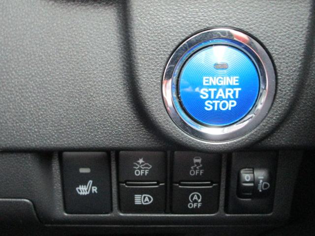 ムーヴカスタム　Ｘ　ＶＳ　ＳＡIII４ＷＤ　スマートアシスト　ＬＥＤヘッドライト　ダイハツ純正ナビ　パノラマモニター　オートエアコン　キーフリーシステム　運転席シートヒーター　アイドリングストップ　ＶＳＣ（横滑り抑制機能）（北海道）の中古車