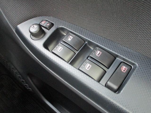 ムーヴカスタム　Ｘ　ＶＳ　ＳＡIII４ＷＤ　スマートアシスト　ＬＥＤヘッドライト　ダイハツ純正ナビ　パノラマモニター　オートエアコン　キーフリーシステム　運転席シートヒーター　アイドリングストップ　ＶＳＣ（横滑り抑制機能）（北海道）の中古車