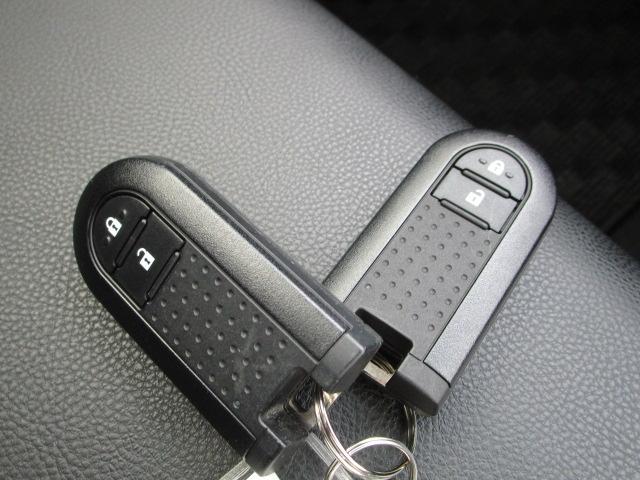 ムーヴカスタム　ＲＳ　ハイパーリミテッドＳＡIII４ＷＤ　スマートアシスト　ＬＥＤヘッドライト　オートライト　オートエアコン　オーディオレス　運転席シートヒーター　キーフリーシステム　アルミホイール　アイドリングストップ　ＶＳＣ（横滑り抑制機能）（北海道）の中古車