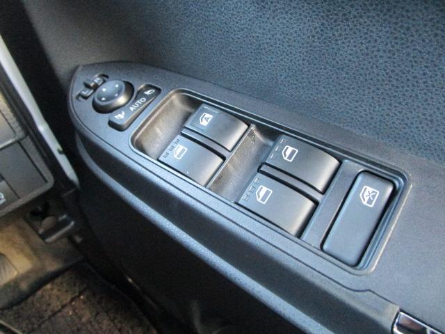 タントカスタムＲＳ４ＷＤ　ターボ　両側パワースライドドア　ＬＥＤヘッドライト　オートライト　オートエアコン　オーディオレス　リモコンエンジンスターター　ＥＴＣ車載器　運転席助手席シートヒーター　アイドリングストップ（北海道）の中古車