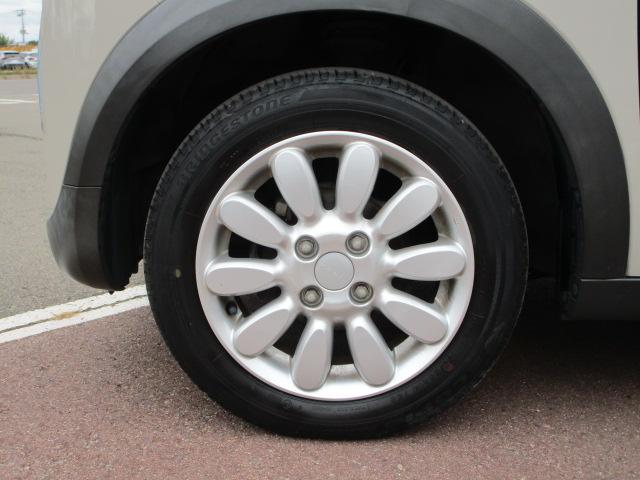 アルトラパンＸ４ＷＤ　カーナビ　バックモニター　キーフリーシステム　オートエアコン　ＨＩＤヘッドライト　オートライト　運転席助手席シートヒーター　アルミホイール　アイドリングストップ（北海道）の中古車