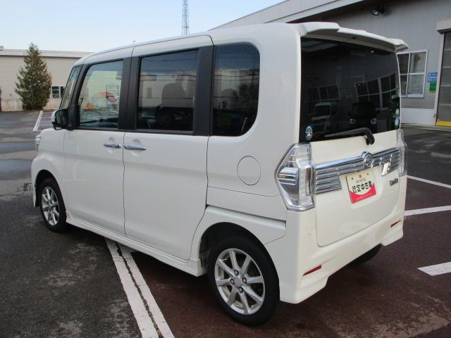 タントカスタムＸ　ＳＡII４ＷＤ　両側パワースライドドア　ダイハツ純正ナビ　バックモニター　リモコンエンジンスターター　ＬＥＤヘッドライト　オートライト　オートエアコン　キーフリーシステム　スマートアシスト　アルミホイール（北海道）の中古車