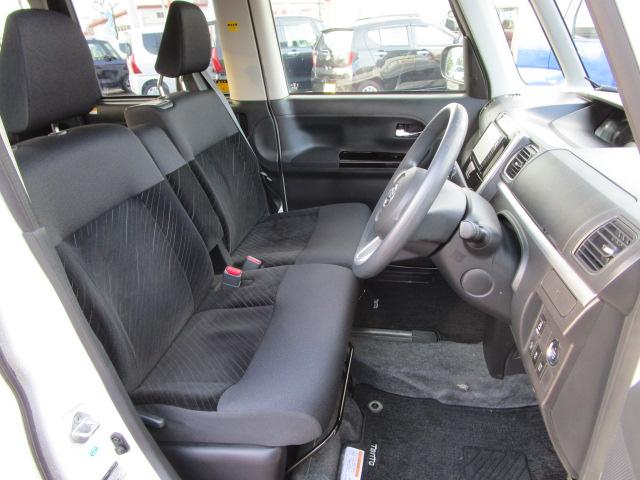 タントカスタムＸ　ＳＡII４ＷＤ　両側パワースライドドア　ダイハツ純正ナビ　バックモニター　リモコンエンジンスターター　ＬＥＤヘッドライト　オートライト　オートエアコン　キーフリーシステム　スマートアシスト　アルミホイール（北海道）の中古車