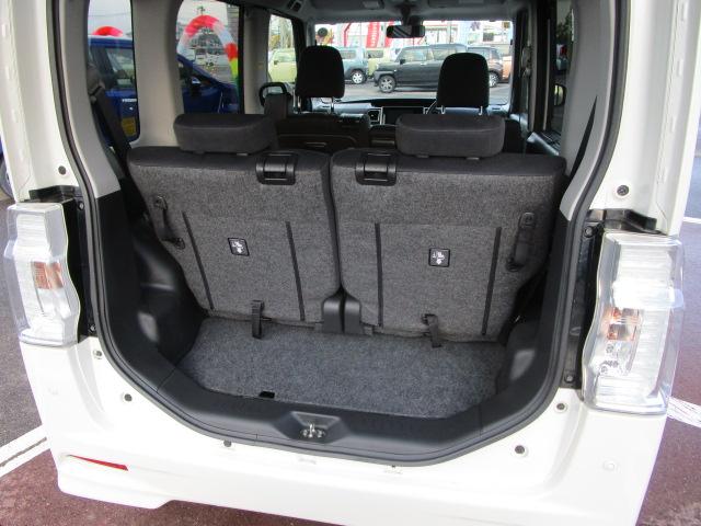 タントカスタムＸ　ＳＡII４ＷＤ　両側パワースライドドア　ダイハツ純正ナビ　バックモニター　リモコンエンジンスターター　ＬＥＤヘッドライト　オートライト　オートエアコン　キーフリーシステム　スマートアシスト　アルミホイール（北海道）の中古車