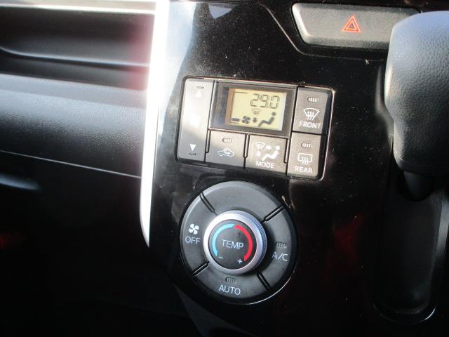 タントカスタムＸ　ＳＡII４ＷＤ　両側パワースライドドア　ダイハツ純正ナビ　バックモニター　リモコンエンジンスターター　ＬＥＤヘッドライト　オートライト　オートエアコン　キーフリーシステム　スマートアシスト　アルミホイール（北海道）の中古車