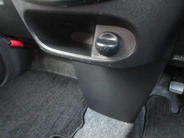 タントカスタムＸ　ＳＡII４ＷＤ　両側パワースライドドア　ダイハツ純正ナビ　バックモニター　リモコンエンジンスターター　ＬＥＤヘッドライト　オートライト　オートエアコン　キーフリーシステム　スマートアシスト　アルミホイール（北海道）の中古車