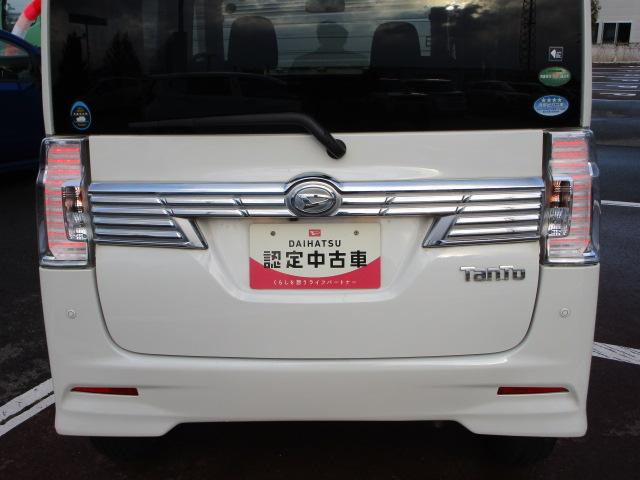 タントカスタムＸ　ＳＡII４ＷＤ　両側パワースライドドア　ダイハツ純正ナビ　バックモニター　リモコンエンジンスターター　ＬＥＤヘッドライト　オートライト　オートエアコン　キーフリーシステム　スマートアシスト　アルミホイール（北海道）の中古車