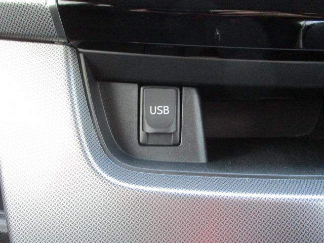 ムーヴカスタム　Ｘリミテッド　ＳＡ４ＷＤ　夏冬タイヤ　カーナビ　バックモニター　キーフリーシステム　オートエアコン　アイドリングストップ　スマートアシスト　ＶＳＣ（横滑り抑制機能）（北海道）の中古車