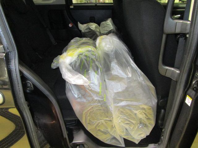 トールカスタムG SAII4WD 両側パワースライドドア ダイハツ純正ナビ バックモニター リモコンエンジンスターター クルーズコントロール オートエアコン 夏冬タイヤ スマートアシスト アイドリングストップ(北海道)の中古車