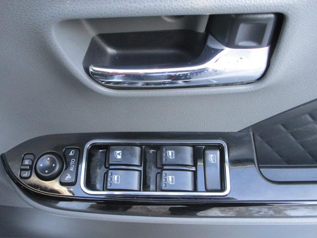 タントカスタムXセレクション4WD 両側パワースライドドア ダイハツ純正ナビ バックモニター リモコンエンジンスターター 運転席助手席シートヒーター オートエアコン LEDヘッドライト オートライト アルミホイール(北海道)の中古車