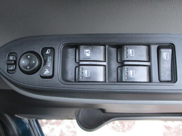 タントＸセレクション４ＷＤ　両側スライドドア左電動　ダイハツ純正ナビ　バックモニター　リモコンエンジンスターター　ＬＥＤヘッドライト　オートライト　オートエアコン　運転席助手席シートヒーター　ドライブレコーダー（北海道）の中古車