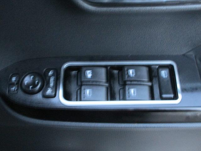 タントカスタムX4WD 両側パワースライドドア ダイハツ純正ナビ バックモニター リモコンエンジンスターター 運転席助手席シートヒーター LEDヘッドライト オートライト オートエアコン アイドリングストップ(北海道)の中古車