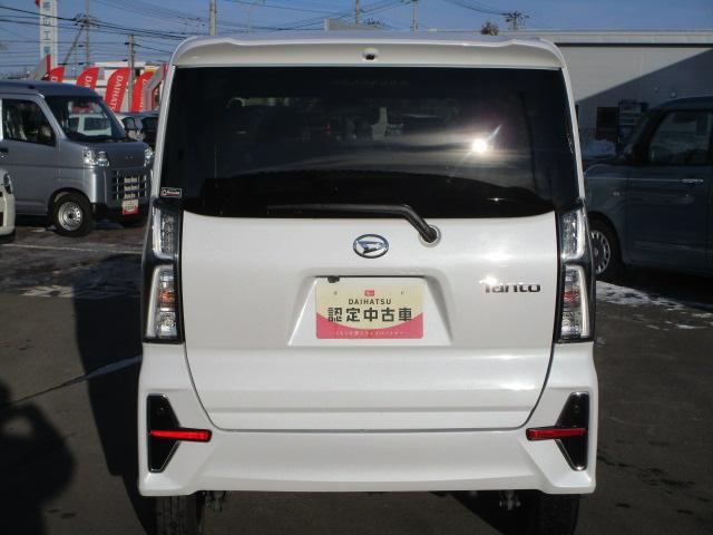 タントカスタムＸ４ＷＤ　両側パワースライドドア　ＬＥＤヘッドライト　オートライト　オートエアコン　運転席助手席シートヒーター　オーディオレス　デジタルメーター　キーフリーシステム　アイドリングストップ（北海道）の中古車